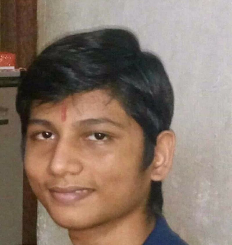 RockyHandsome RockyHandsome